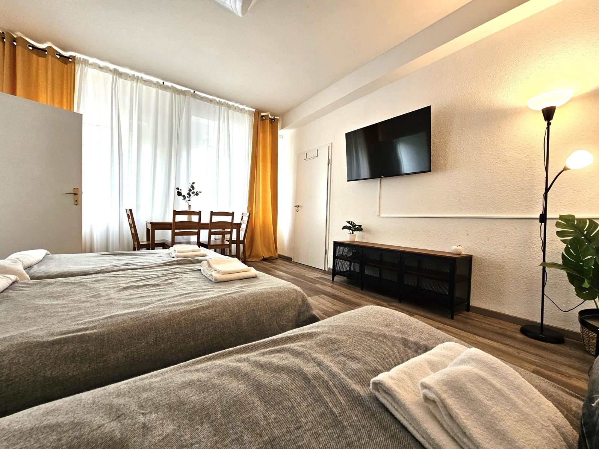 Spacious House ดุสเซลดอร์ฟ ภายนอก รูปภาพ