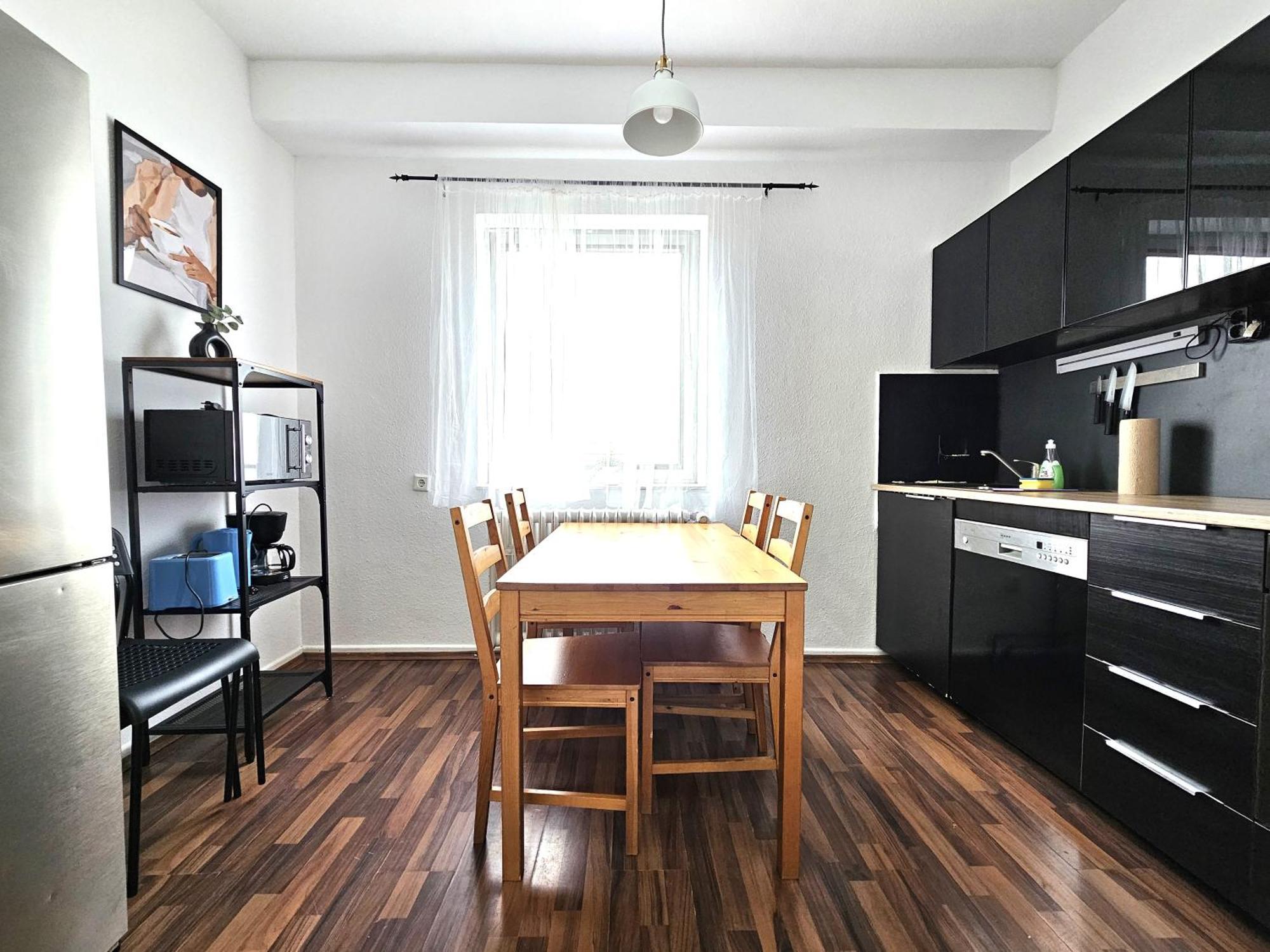Spacious House ดุสเซลดอร์ฟ ภายนอก รูปภาพ