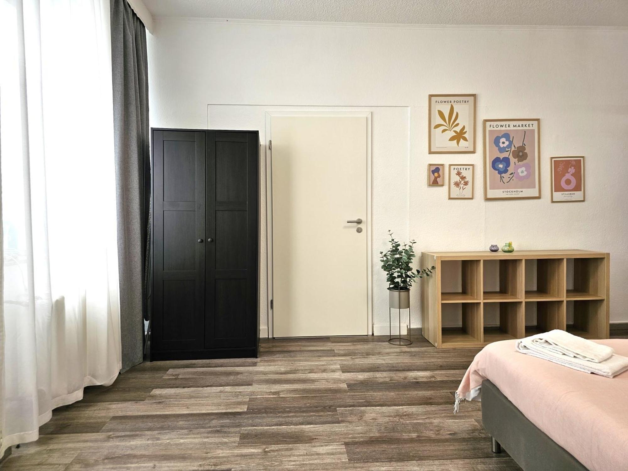 Spacious House ดุสเซลดอร์ฟ ภายนอก รูปภาพ